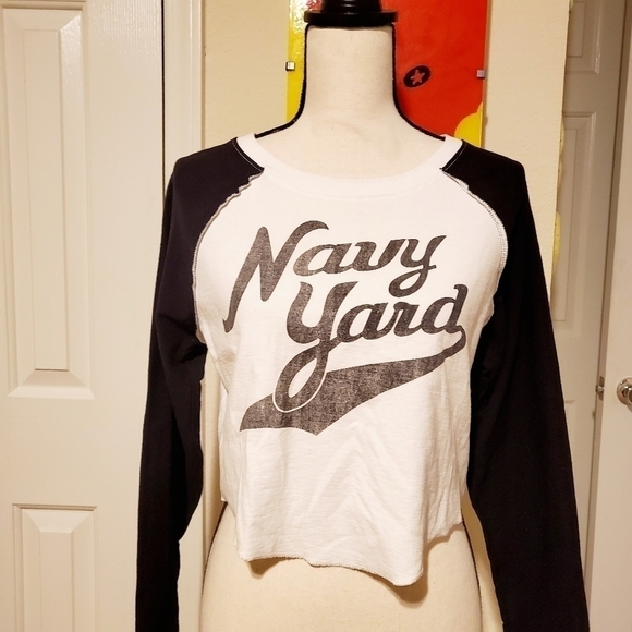 We The Free | Navy Yard Tee - Picture 2 of 5